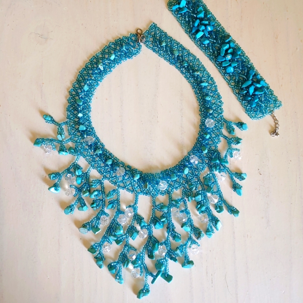 Necklace and Bracelet Set